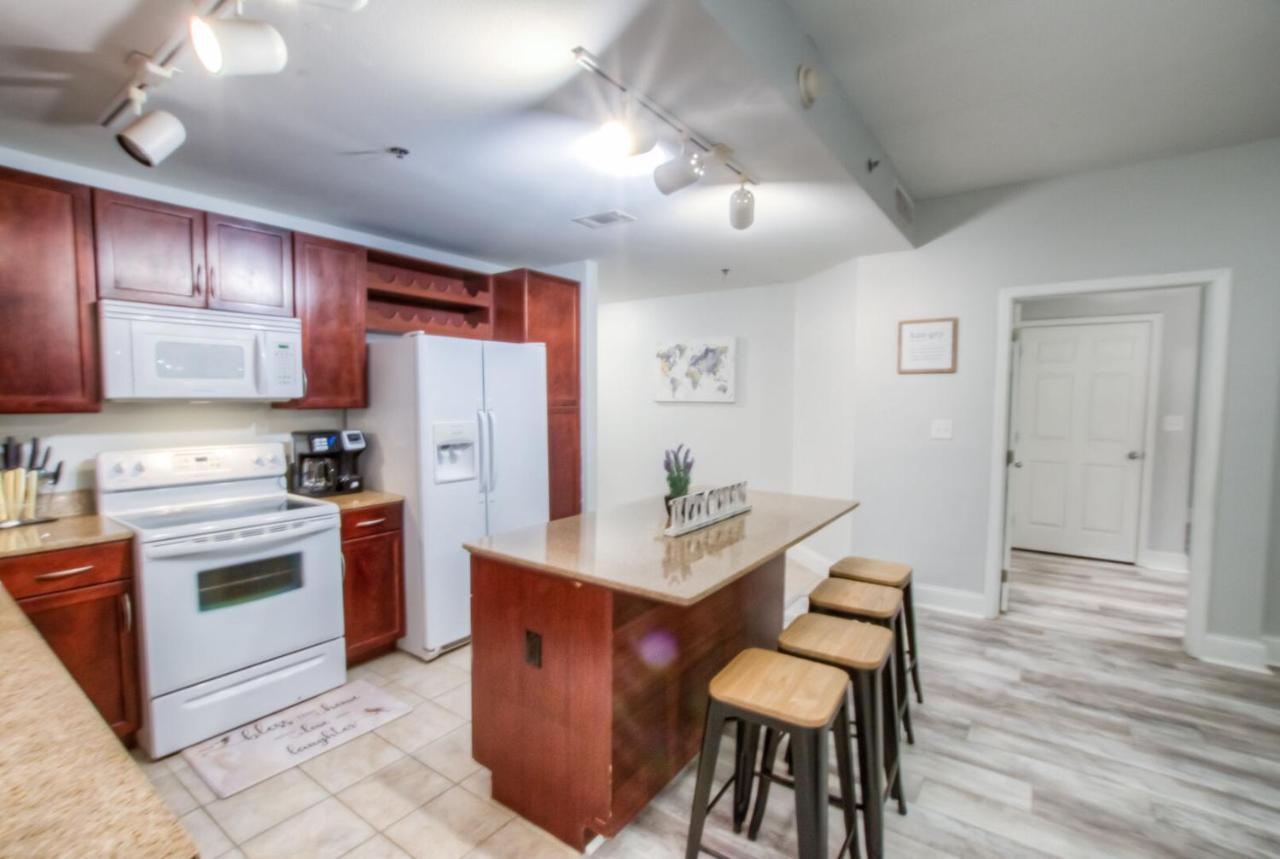 Brand New!Laketown Wharf 334! Beautiful 3 Bd, Great Amenities, And Great Location Panama City Beach Exteriör bild